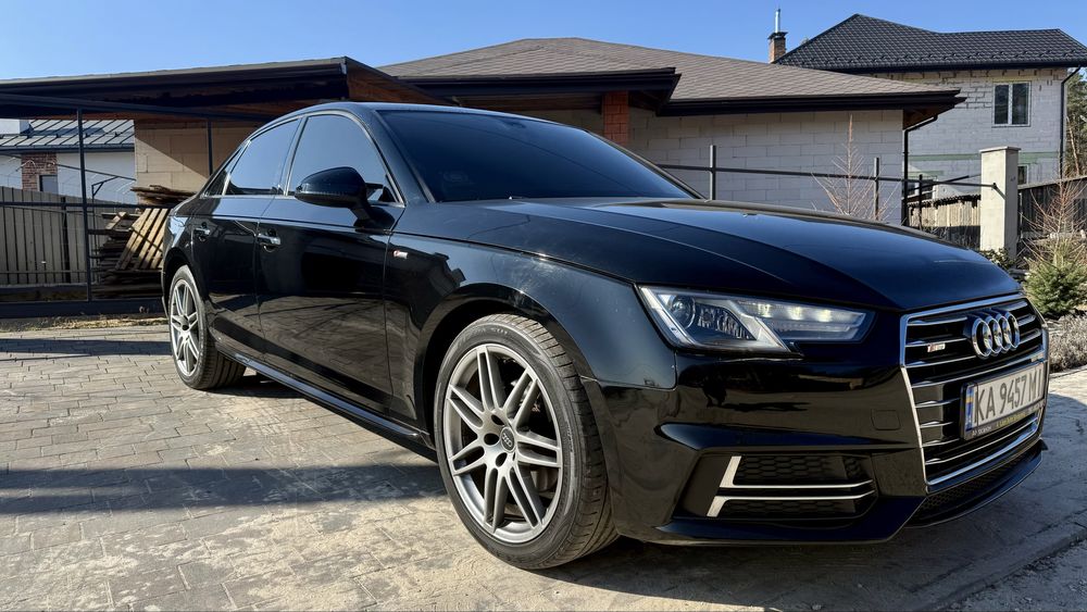 Audi A4 Sline 2017р
