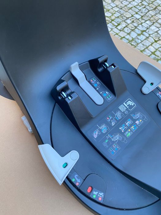 Base ISOFIX Maxi-Cosi FamilyFix 360