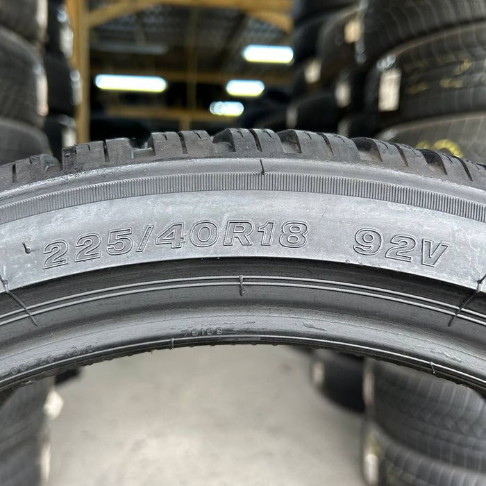 Склад шин 225/40 R18 Bridgestone Blizzak LM005 європейські шини бу протектор 6 мм 4 шт
