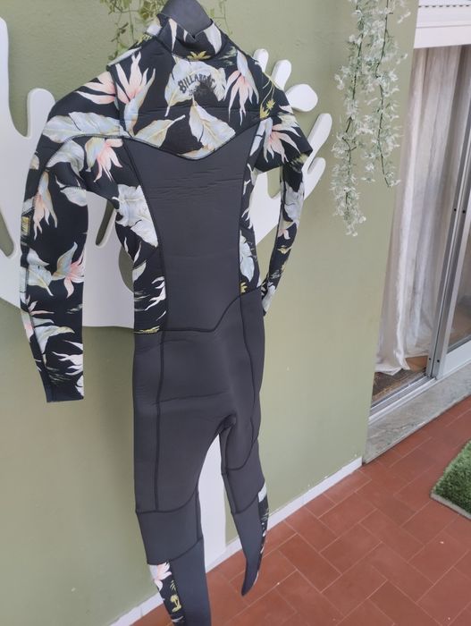 Vendo fato de surf usado 2x billabonc