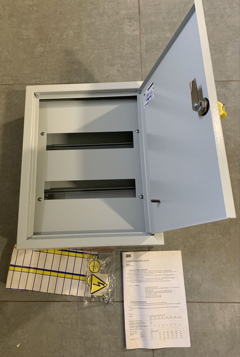 Корпус електричний ( шкаф, щиток) IEK щрн-24з-1 36 ухл3 ip31