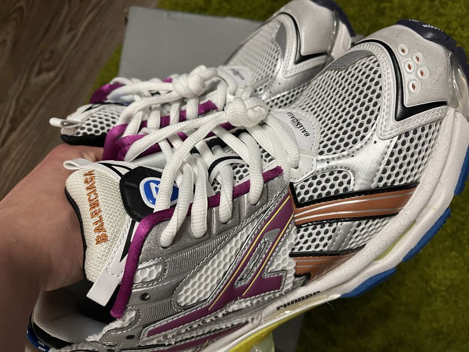 Balenciaga runner