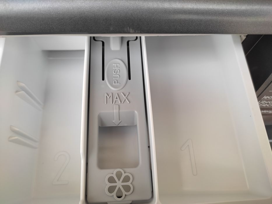 Elektrolux sensiCare super Slim 6kg nowa
