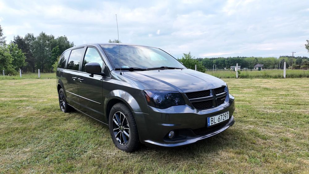 Dodge Grand Caravan Dodge Grand Caravan R/T 3.6 V6 LPG | 2016 | 230 000 km | 7 osób