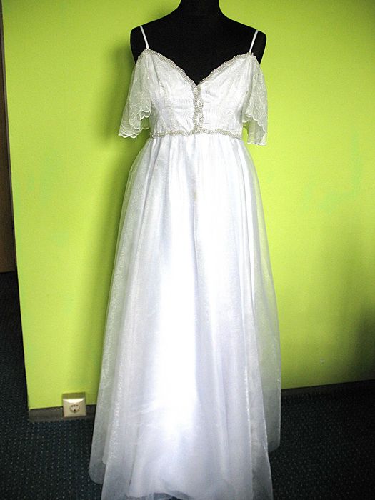 Suknia - ślubna - 36 / 38 - biust 90+ cm welon