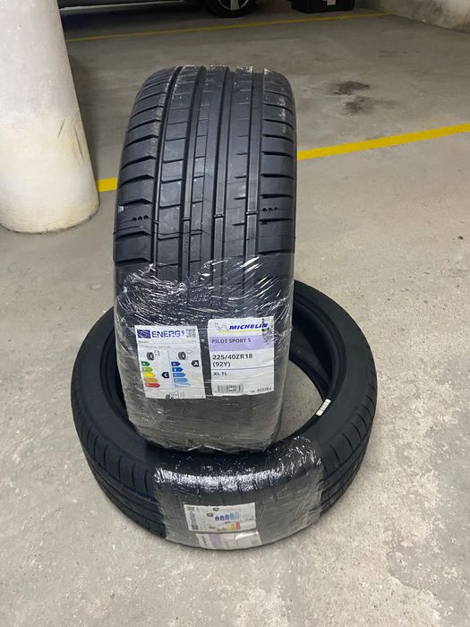 Pneus 225/40 ZR 18 Michelin Novos