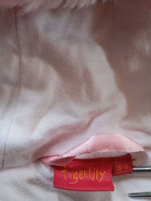 Жилет  мех 5-6 лет