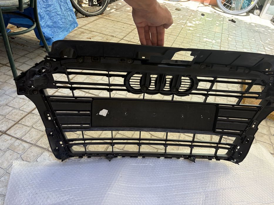 Grelha audi A 3 limosine
