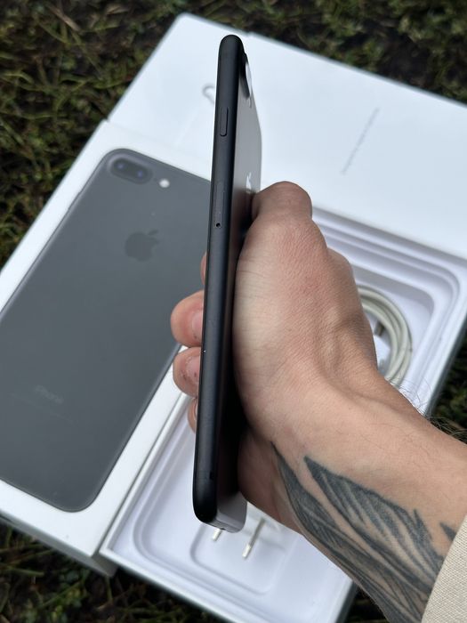 IPhone 7+plus 32gb/збережений/неверлок