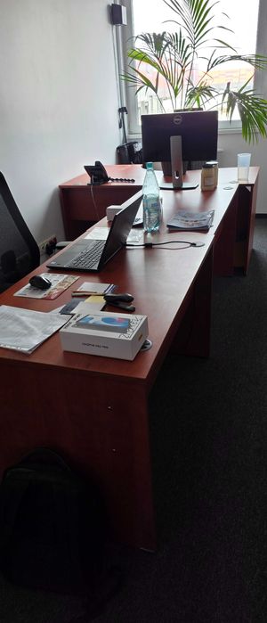 meble biurowe różne