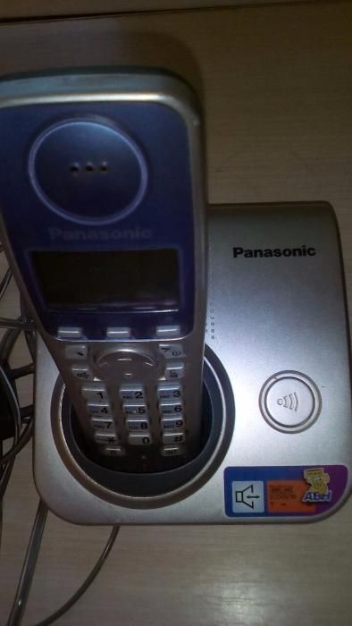 Радиотелефон Panasonic KX-TG7207UA