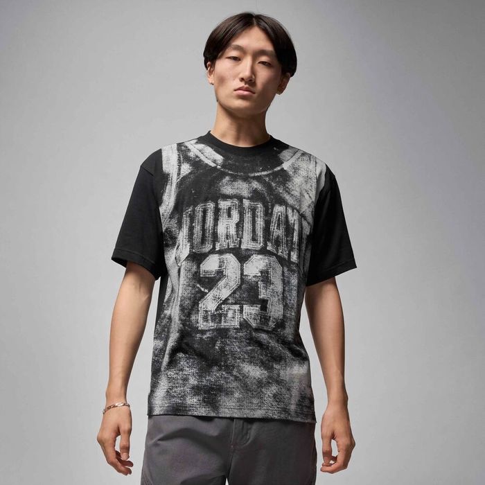 Футболка Air Jordan Brooklyn HQ8930-010 Оригінал!