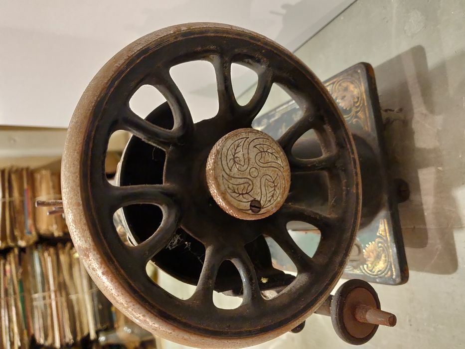 Stara zabytkowa maszyna do szycia Gritzner "V" 1915 r.