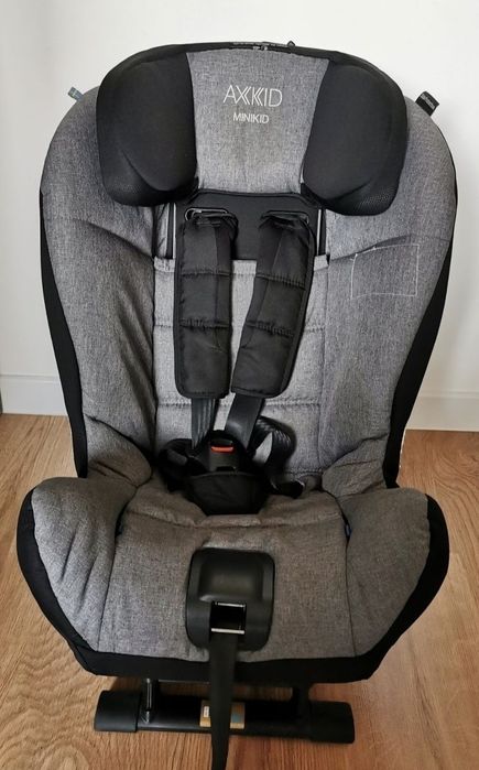 Fotel axid minikid fotelik