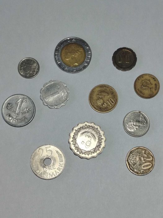 Moedas antigas de varios paises