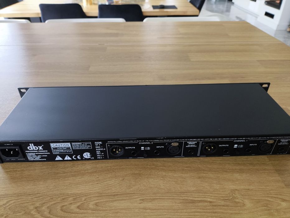 Kompresor i bramkai Dbx 266