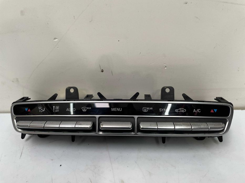 Climatrónico Mercedes-Benz Classe C - W205 (2017)