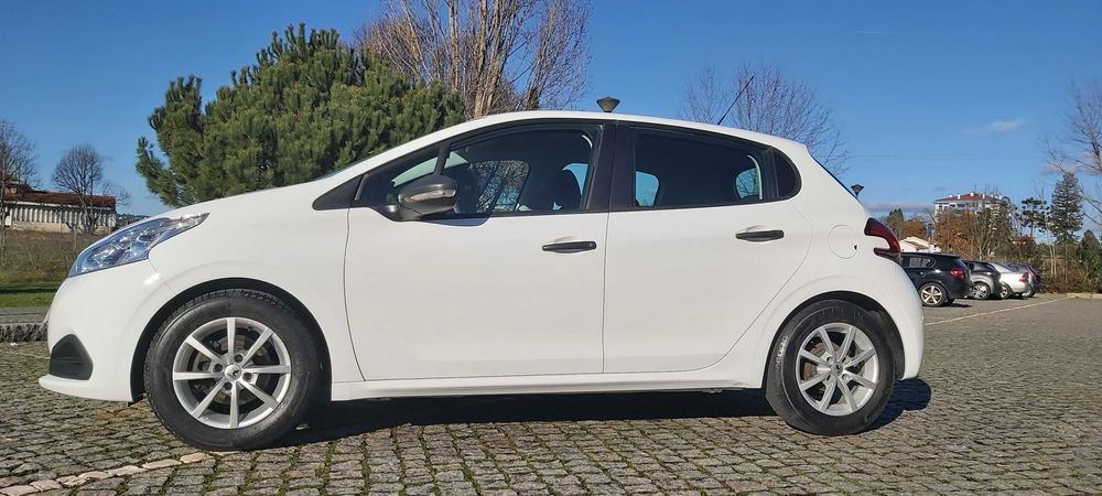 Peugeot 208 1.2 80000km 2017