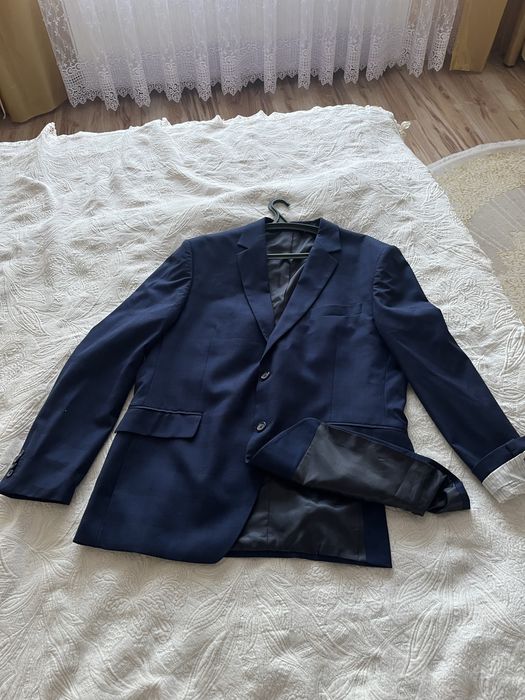 Костюм чоловічий