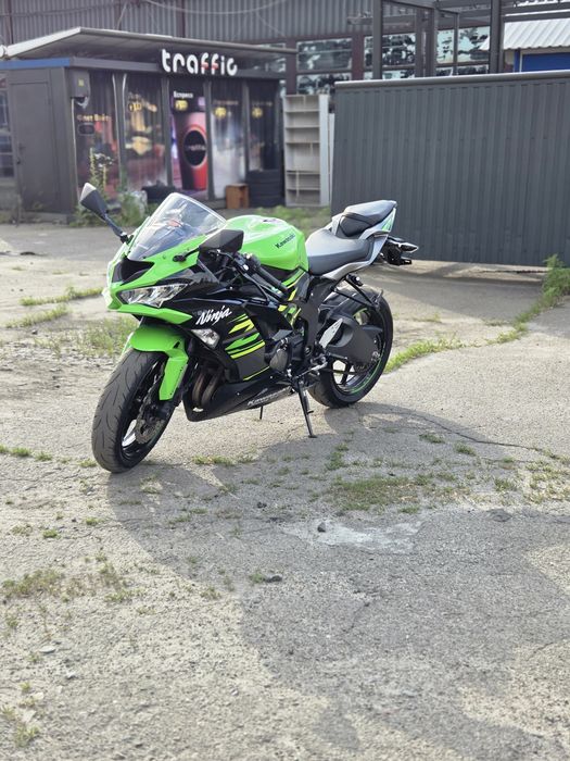 Мотоцикл KAWASAKI ZX-6R з Японії