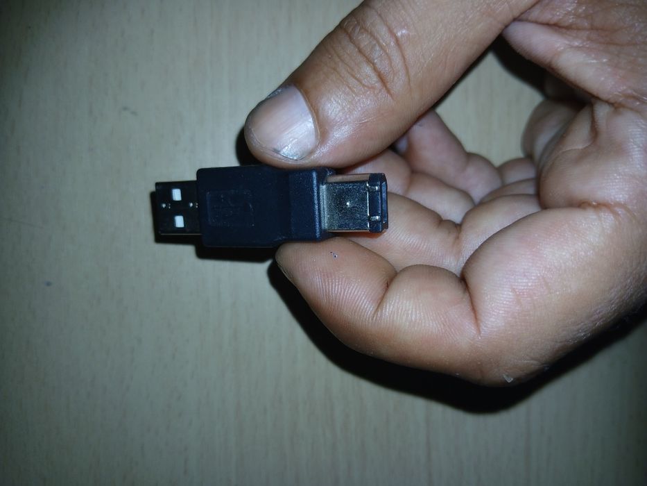 Adaptador USB-A para Micro USB