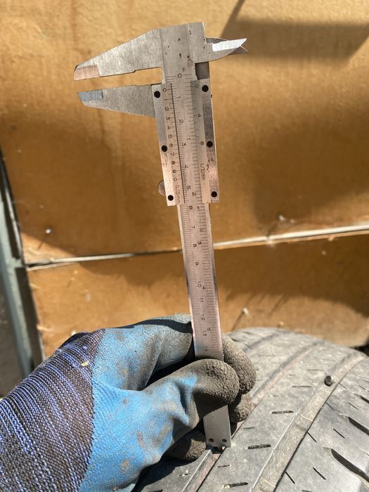 Продам шини Bridgestone