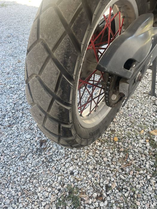 Vendo ou troco aprilia pegaso 650