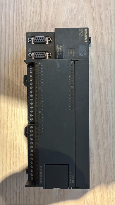 Siemens S7-200 PLC