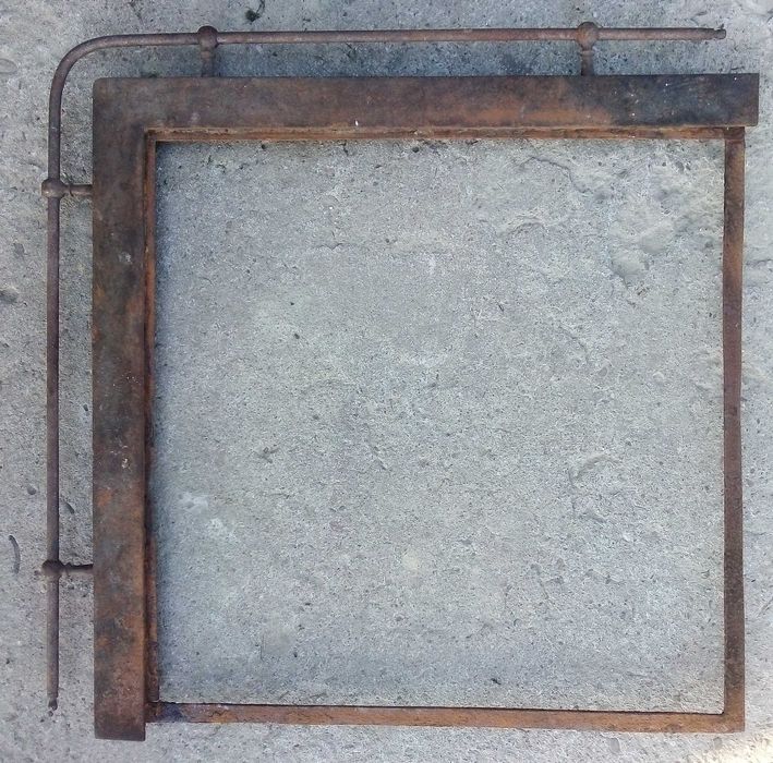 Rama okucie kuchni kaflowej