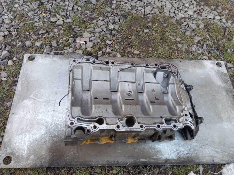 Поддон з ауді а3 2,0tfsi