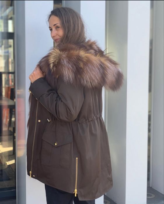 Парка чернобурка карамельная меховая по всей длине+капюшон С размер