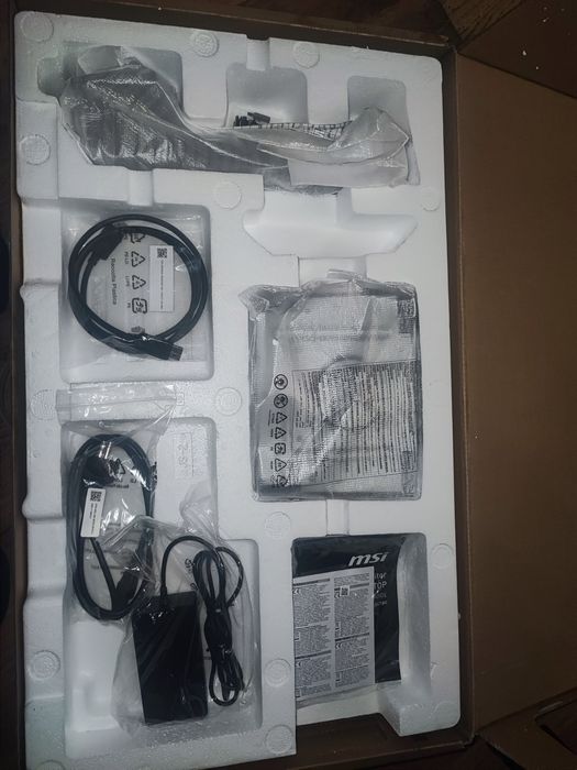 Монітор MSI MAG 274QRF QD E2 27