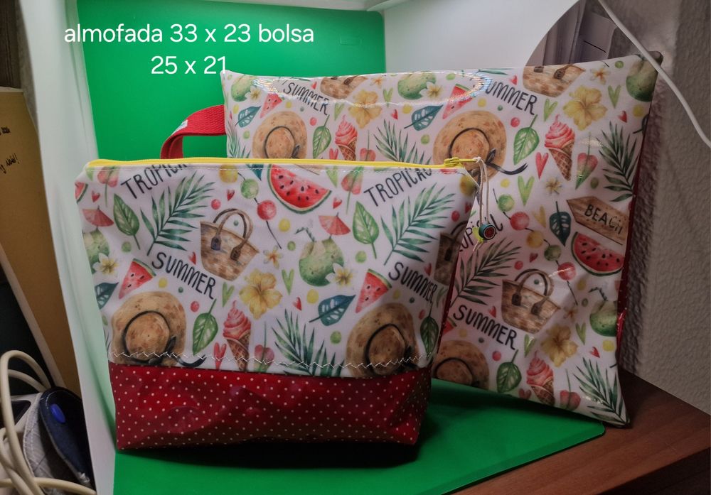 Coleção  de praia almofada e bolsa