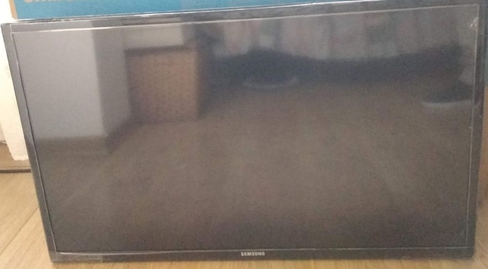 Televisão Samsung 80cm