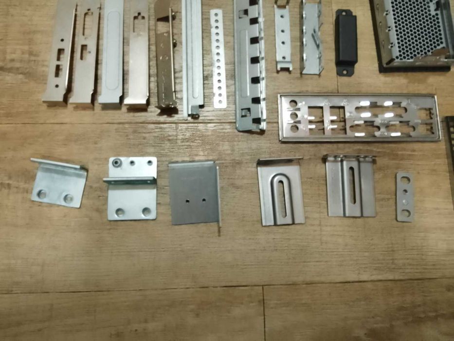 Заглушка, задня планка (панелька), бекплейт, I/O Shield