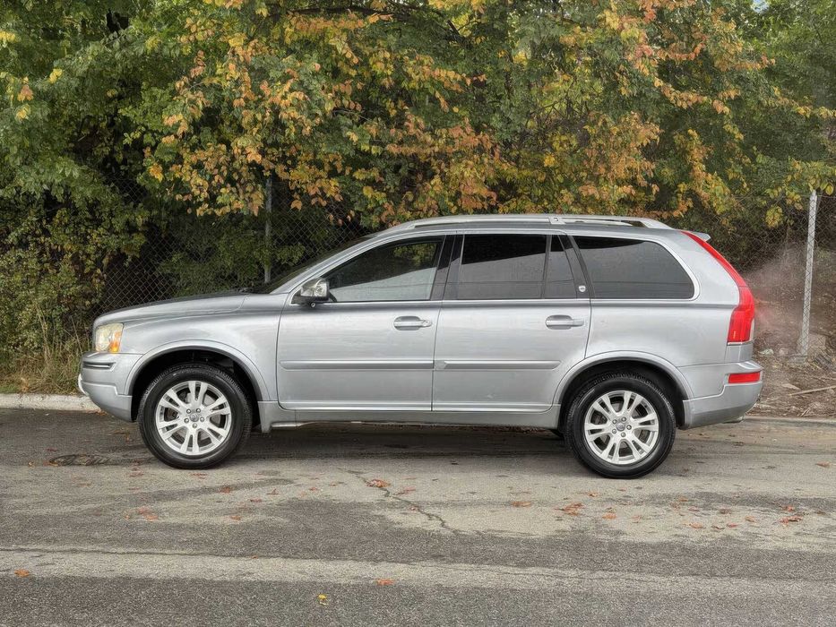 Volvo XC90 3.2      2014