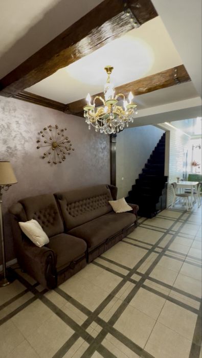 Дом-дача в закрытом, охраняемом кооперативе. 40 м к морю! 3 паркоместа