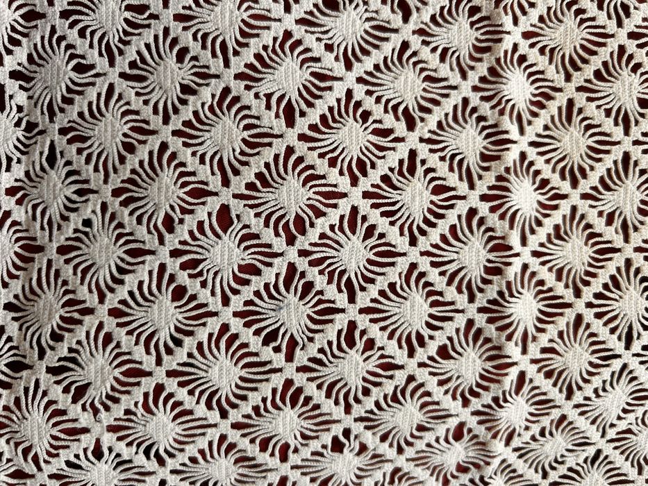 Capas (2) para almofadas. Anos 30. Renda e algodão