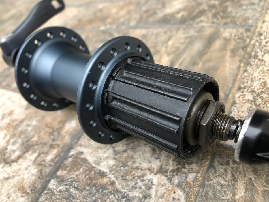 Новая задняя втулка Deore LX