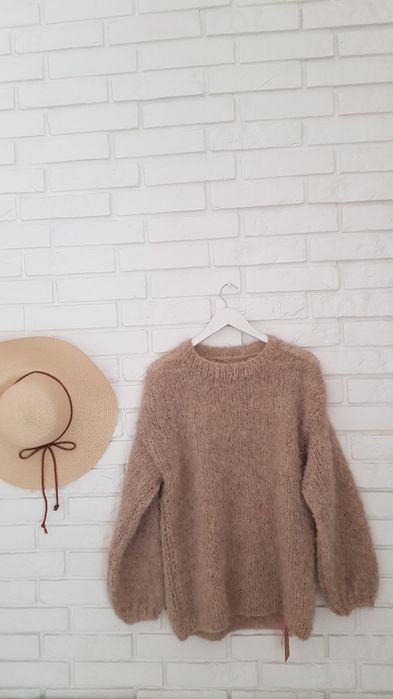 Sweterek premium handmade