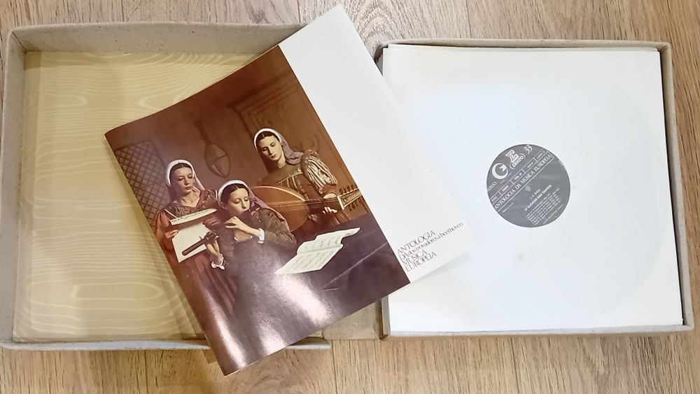 Antologia da Música Europeia - 18 discos de vinil