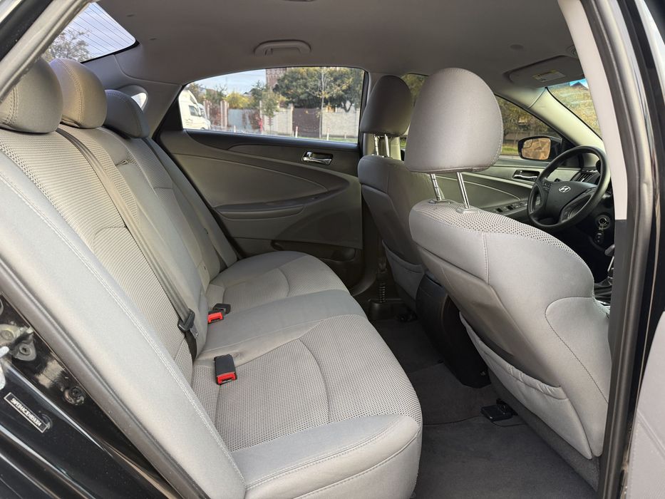Продама Hyundai Sonata 2013 рік