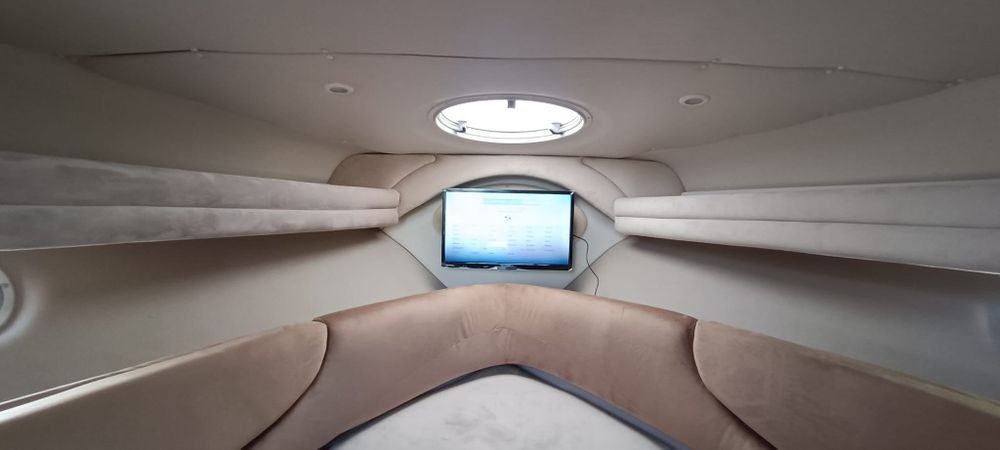 Jacht motorowy Four Winns 248 Vista