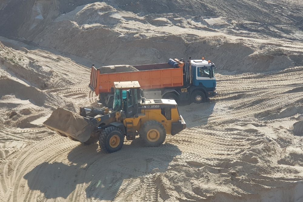 Sprzedaż, transport, piach, piasek, ziemia, żwir gruz zasyp fundamenty