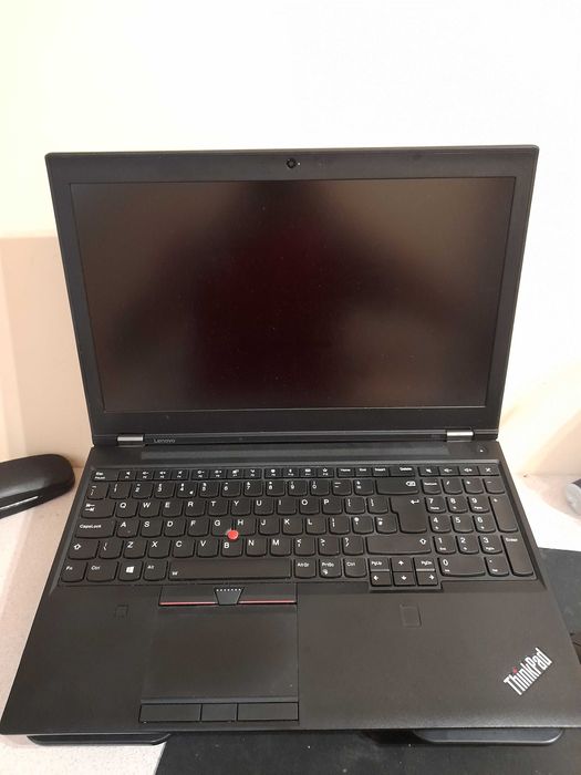 Lenovo ThinkPad P51 [I7-7820HQ 2.9 MHz/64GB DDR4 2400 MHz/768GB SSD]