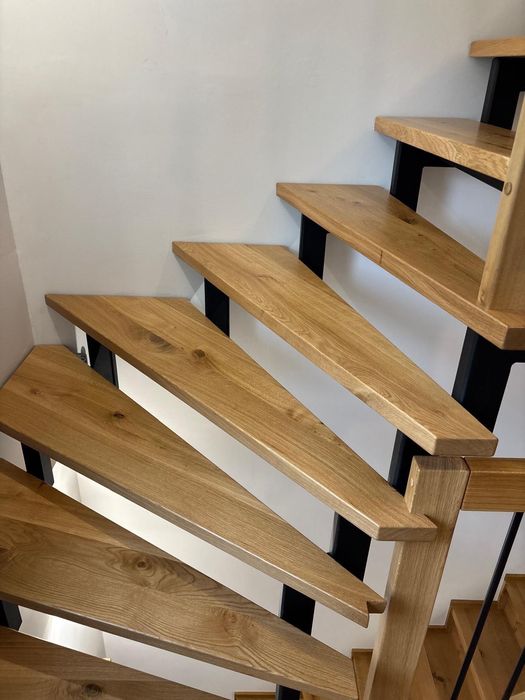 Stopnie drewniane dębowe/jesionowe