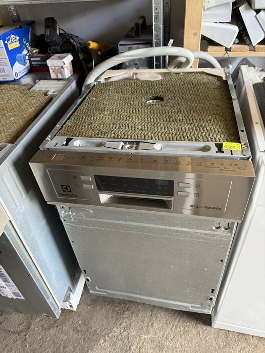 Посудомийна машина,вбудована посудомийна машина 60 і 45 см