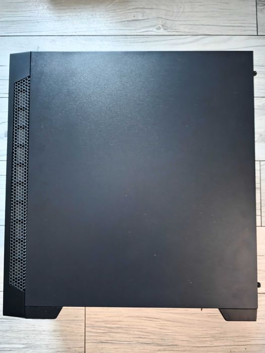 Obudowa Silentium PC Armis AR3 TG