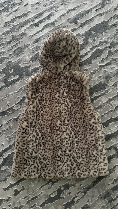 Жилетка Zara хутряна леопардова