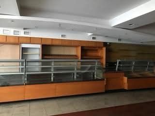 Loja com 300m2 vila nova de gaia